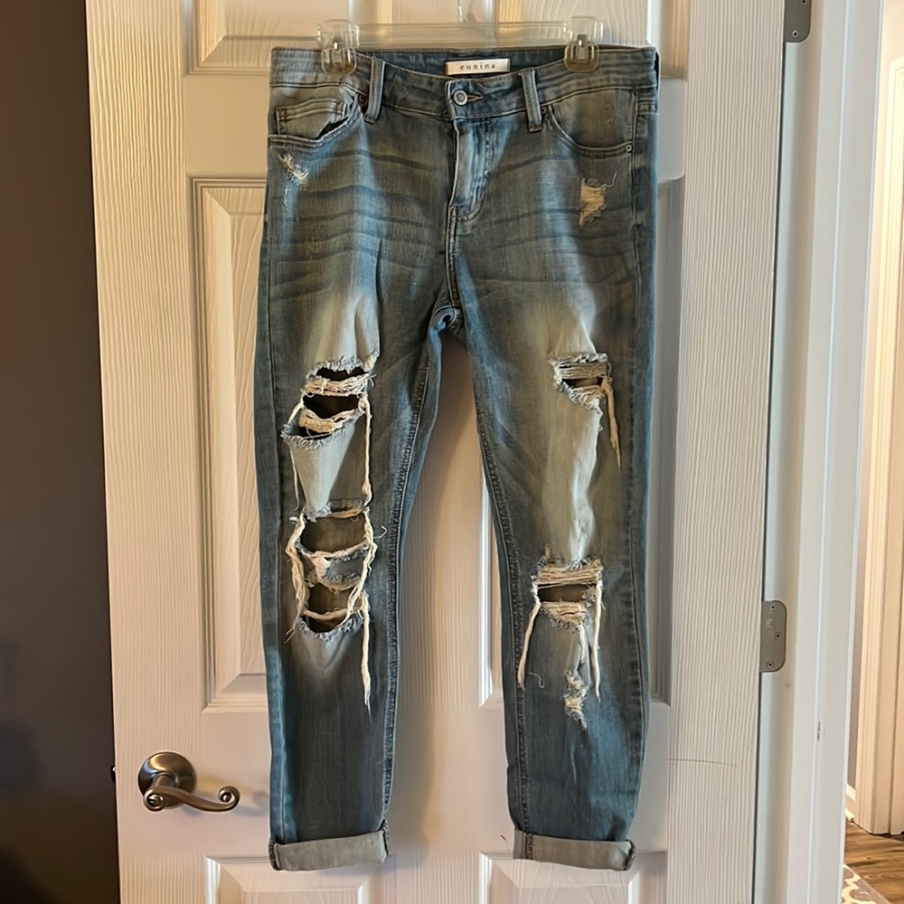 Eunina distressed light wash jeans size 11